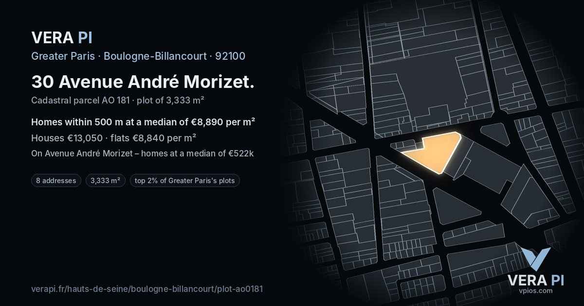 30 Avenue André Morizet, Boulogne-Billancourt at night – the plot lit, the parcels around coloured by the prices near them