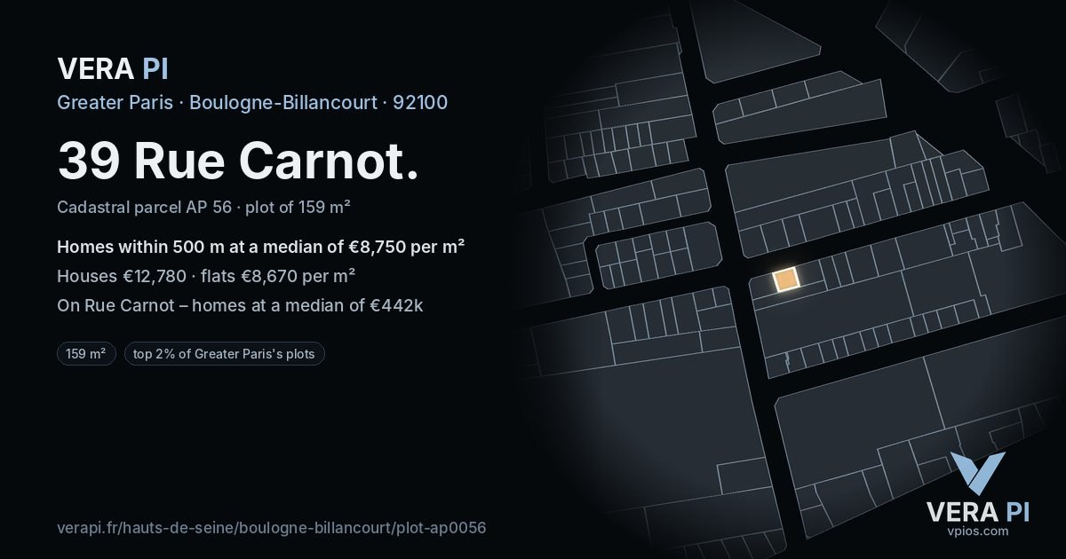 39 Rue Carnot, Boulogne-Billancourt at night – the plot lit, the parcels around coloured by the prices near them