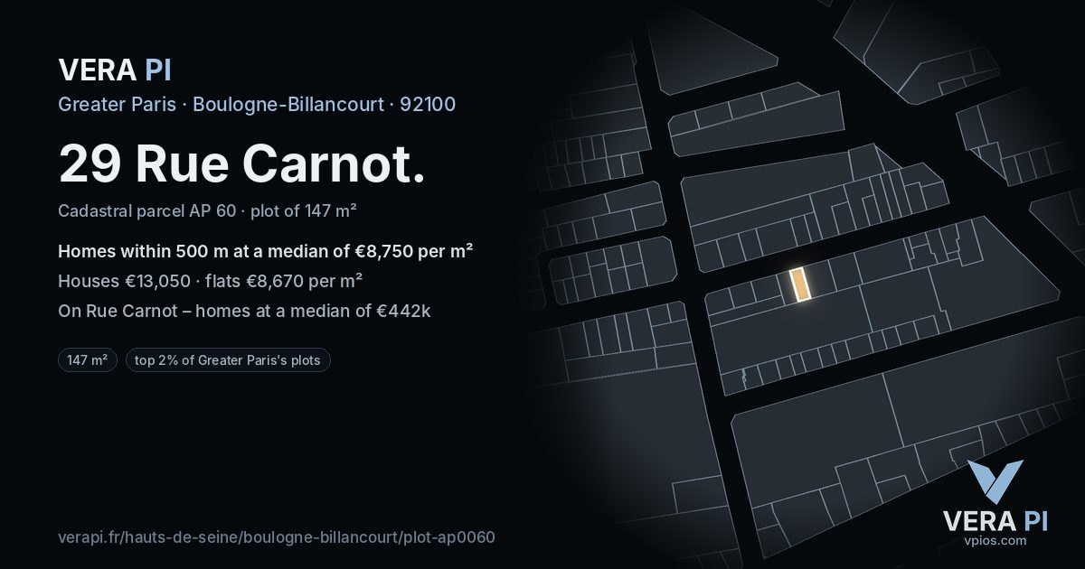 29 Rue Carnot, Boulogne-Billancourt at night – the plot lit, the parcels around coloured by the prices near them