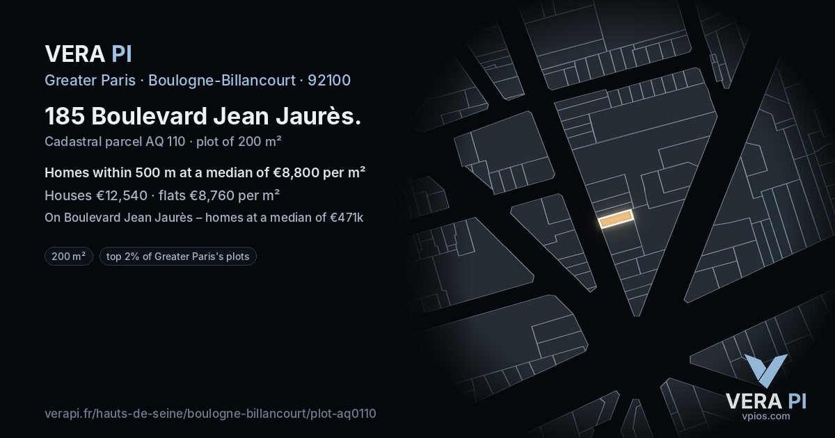 185 Boulevard Jean Jaurès, Boulogne-Billancourt at night – the plot lit, the parcels around coloured by the prices near them