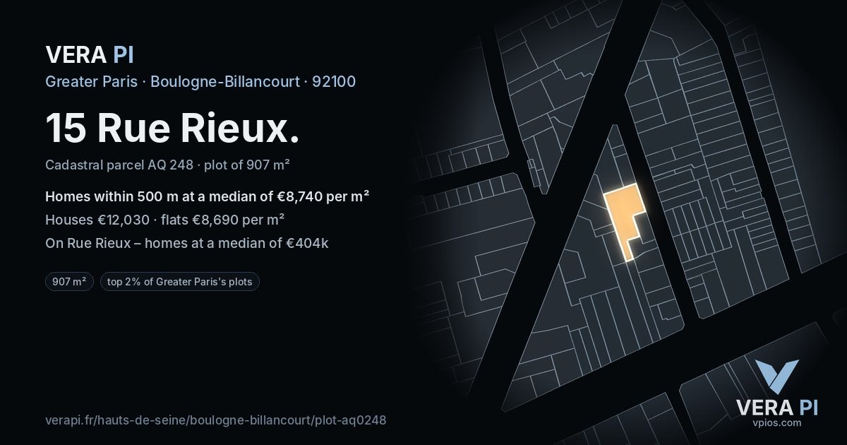 15 Rue Rieux, Boulogne-Billancourt at night – the plot lit, the parcels around coloured by the prices near them