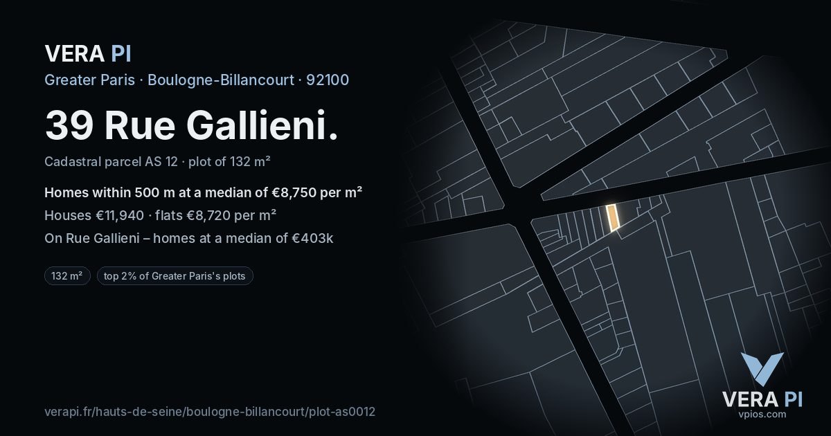 39 Rue Gallieni, Boulogne-Billancourt at night – the plot lit, the parcels around coloured by the prices near them