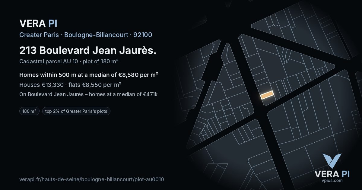 213 Boulevard Jean Jaurès, Boulogne-Billancourt at night – the plot lit, the parcels around coloured by the prices near them