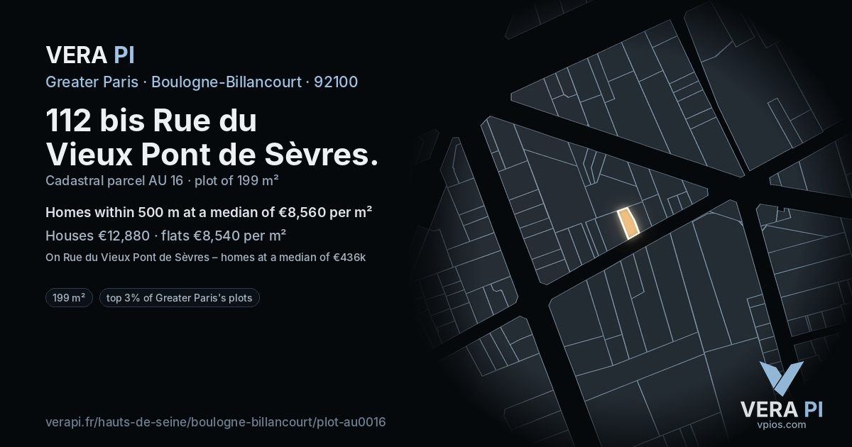112 bis Rue du Vieux Pont de Sèvres, Boulogne-Billancourt at night – the plot lit, the parcels around coloured by the prices near them