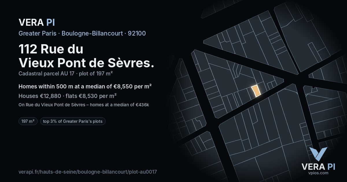 112 Rue du Vieux Pont de Sèvres, Boulogne-Billancourt at night – the plot lit, the parcels around coloured by the prices near them