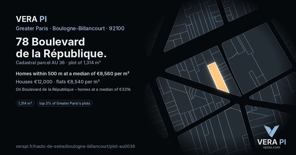 78 Boulevard de la République, Boulogne-Billancourt at night – the plot lit, the parcels around coloured by the prices near them