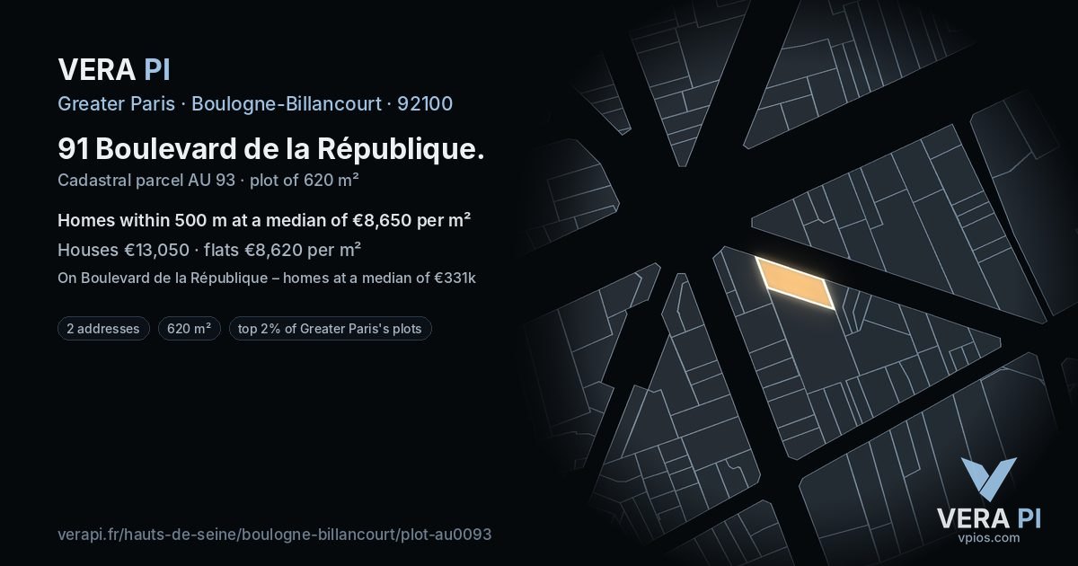 91 Boulevard de la République, Boulogne-Billancourt at night – the plot lit, the parcels around coloured by the prices near them