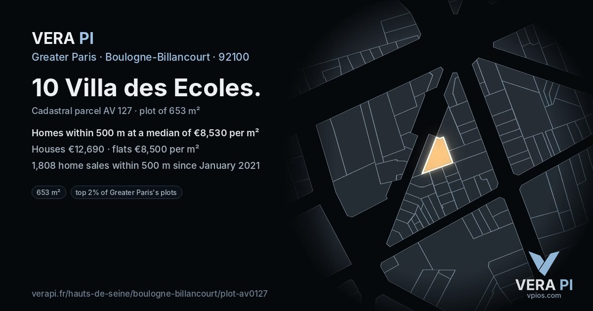 10 Villa des Ecoles, Boulogne-Billancourt at night – the plot lit, the parcels around coloured by the prices near them