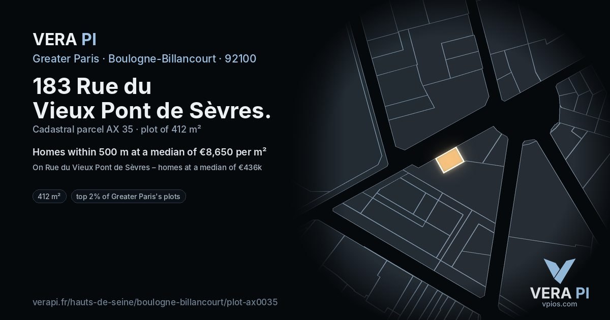 183 Rue du Vieux Pont de Sèvres, Boulogne-Billancourt at night – the plot lit, the parcels around coloured by the prices near them