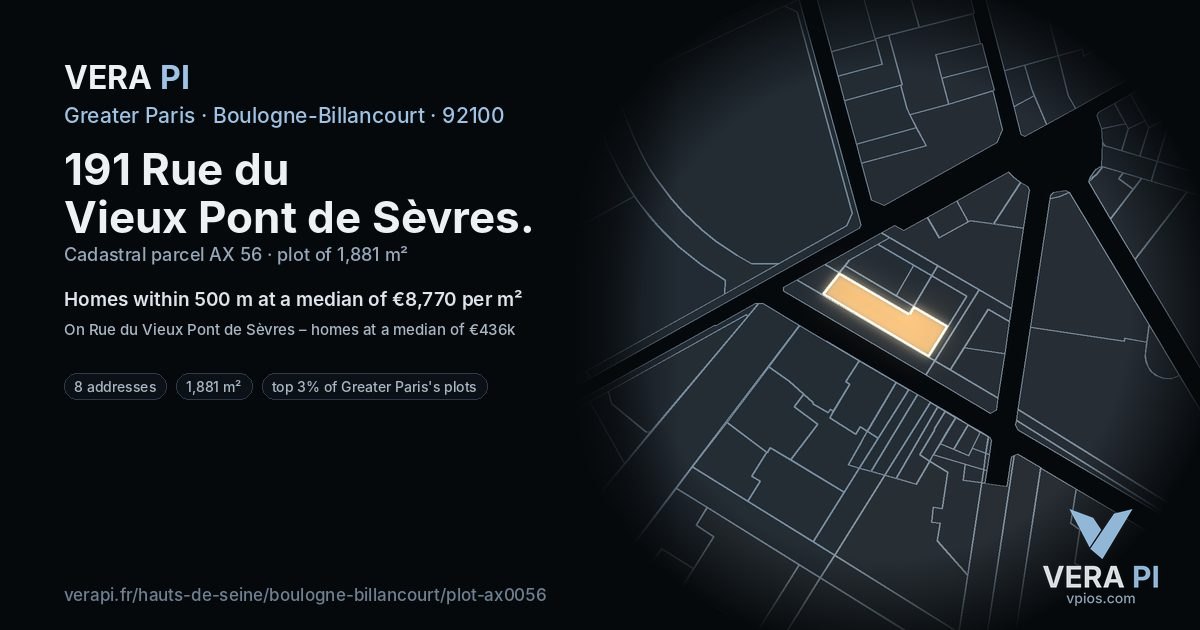 191 Rue du Vieux Pont de Sèvres, Boulogne-Billancourt at night – the plot lit, the parcels around coloured by the prices near them