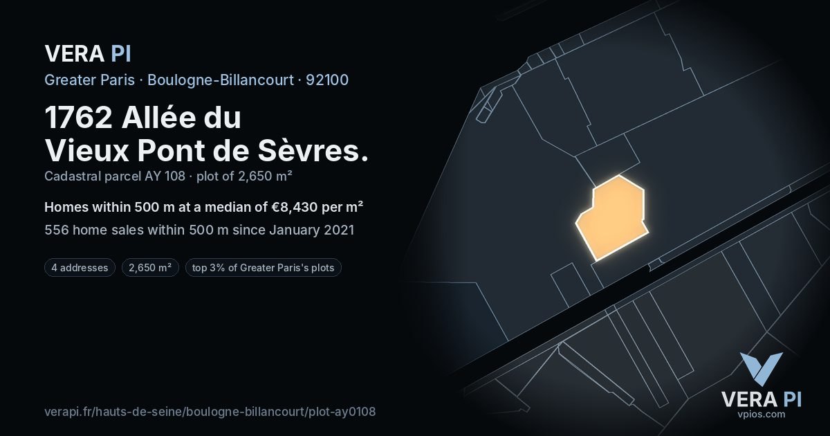 1762 Allée du Vieux Pont de Sèvres, Boulogne-Billancourt at night – the plot lit, the parcels around coloured by the prices near them