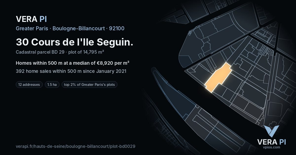30 Cours de l'Ile Seguin, Boulogne-Billancourt at night – the plot lit, the parcels around coloured by the prices near them