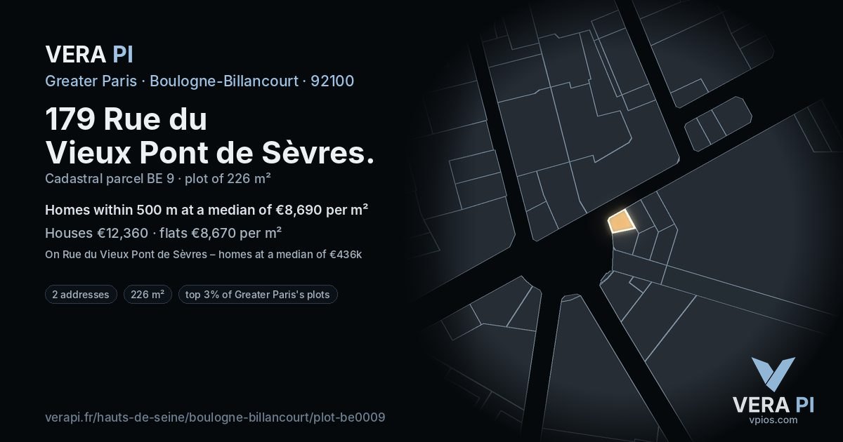 179 Rue du Vieux Pont de Sèvres, Boulogne-Billancourt at night – the plot lit, the parcels around coloured by the prices near them