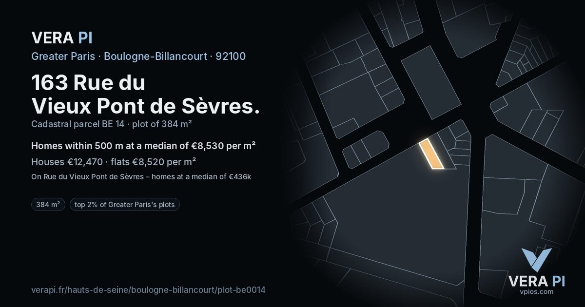163 Rue du Vieux Pont de Sèvres, Boulogne-Billancourt at night – the plot lit, the parcels around coloured by the prices near them
