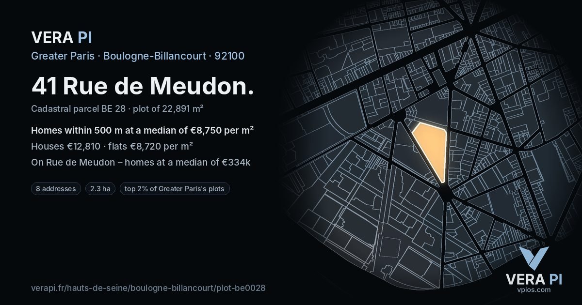 41 Rue de Meudon, Boulogne-Billancourt at night – the plot lit, the parcels around coloured by the prices near them