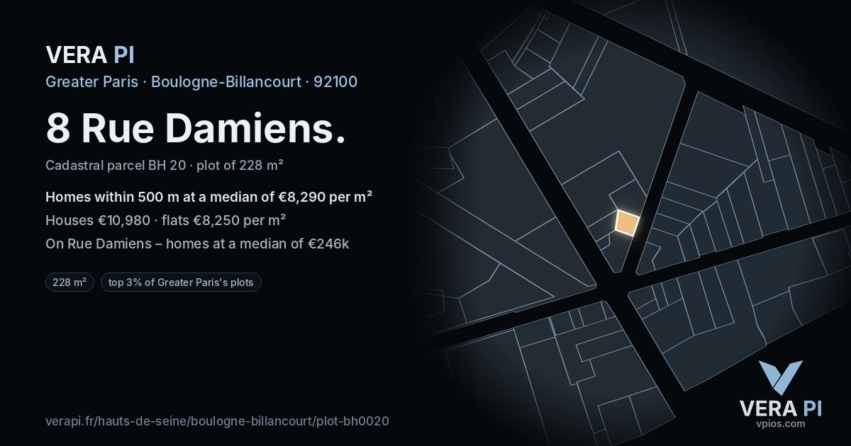 8 Rue Damiens, Boulogne-Billancourt at night – the plot lit, the parcels around coloured by the prices near them