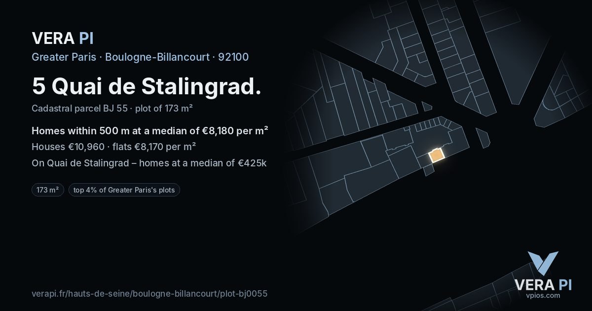 5 Quai de Stalingrad, Boulogne-Billancourt at night – the plot lit, the parcels around coloured by the prices near them