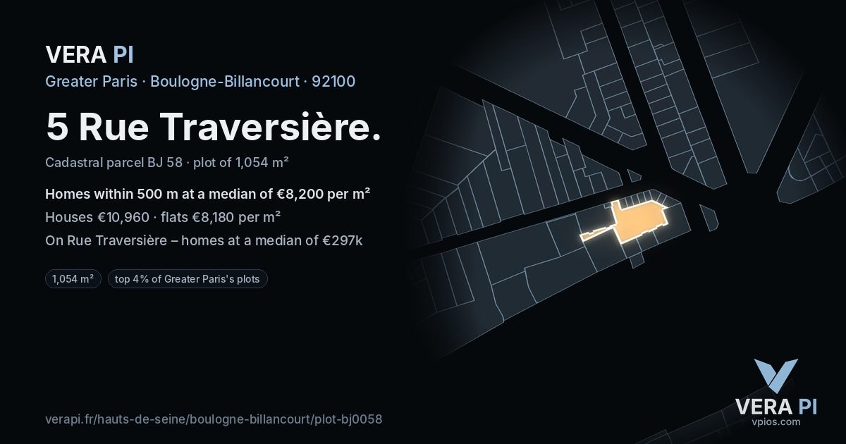 5 Rue Traversière, Boulogne-Billancourt at night – the plot lit, the parcels around coloured by the prices near them