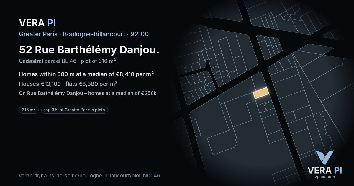 52 Rue Barthélémy Danjou, Boulogne-Billancourt at night – the plot lit, the parcels around coloured by the prices near them