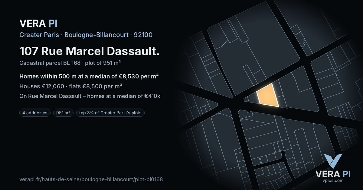 107 Rue Marcel Dassault, Boulogne-Billancourt at night – the plot lit, the parcels around coloured by the prices near them