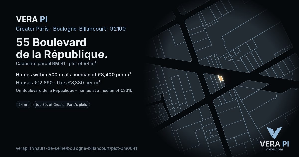 55 Boulevard de la République, Boulogne-Billancourt at night – the plot lit, the parcels around coloured by the prices near them