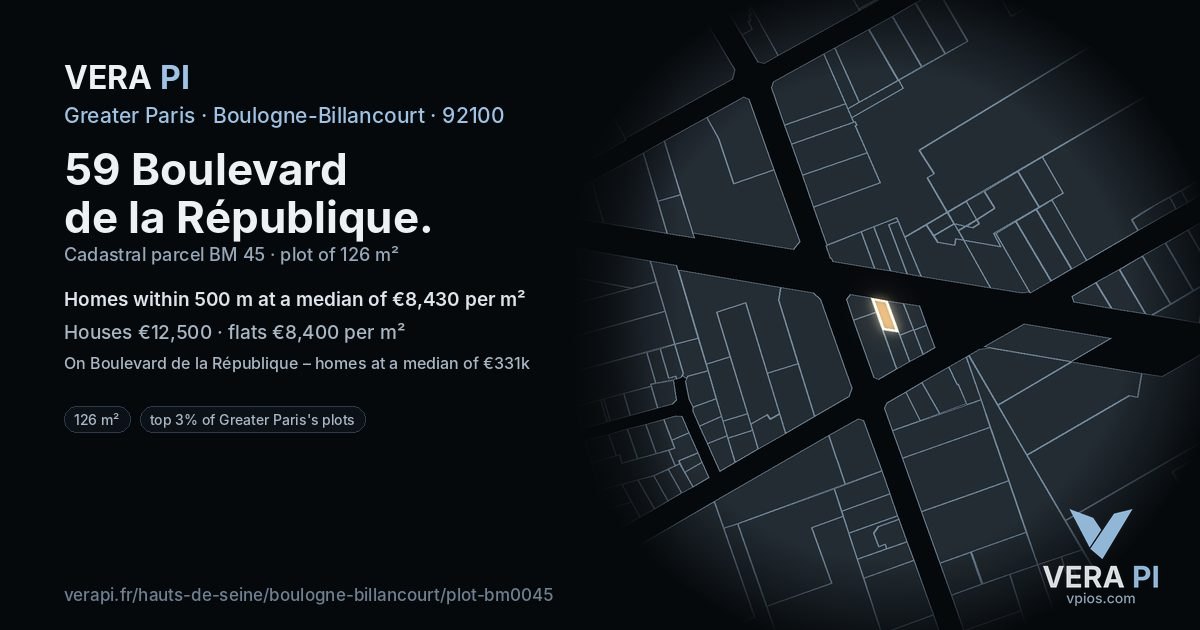 59 Boulevard de la République, Boulogne-Billancourt at night – the plot lit, the parcels around coloured by the prices near them