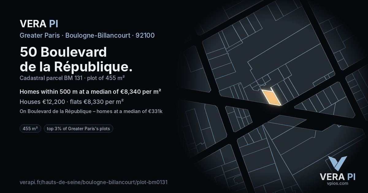 50 Boulevard de la République, Boulogne-Billancourt at night – the plot lit, the parcels around coloured by the prices near them