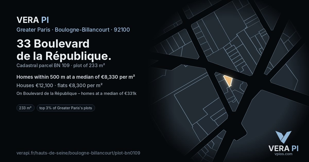 33 Boulevard de la République, Boulogne-Billancourt at night – the plot lit, the parcels around coloured by the prices near them