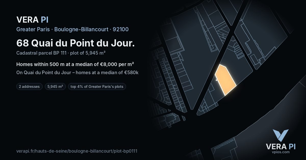 68 Quai du Point du Jour, Boulogne-Billancourt at night – the plot lit, the parcels around coloured by the prices near them