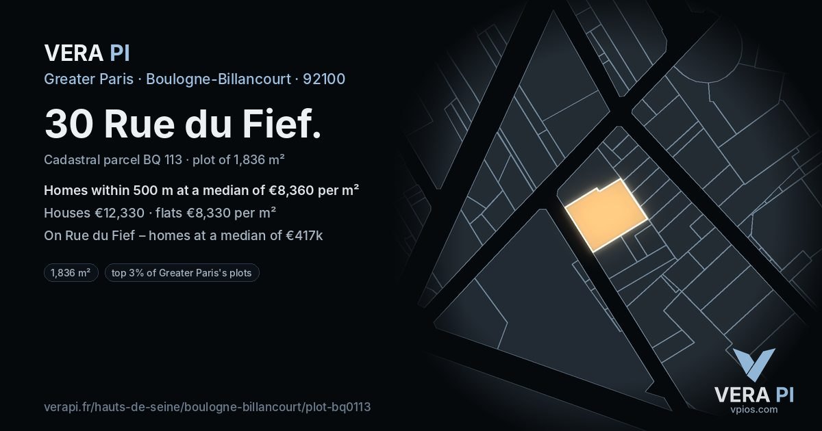 30 Rue du Fief, Boulogne-Billancourt at night – the plot lit, the parcels around coloured by the prices near them