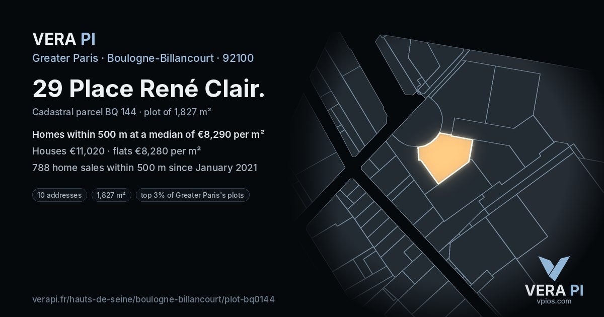 29 Place René Clair, Boulogne-Billancourt at night – the plot lit, the parcels around coloured by the prices near them
