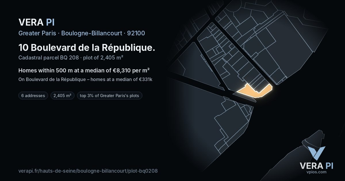 10 Boulevard de la République, Boulogne-Billancourt at night – the plot lit, the parcels around coloured by the prices near them