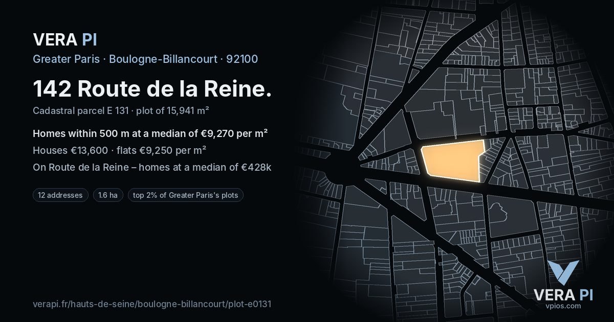 142 Route de la Reine, Boulogne-Billancourt at night – the plot lit, the parcels around coloured by the prices near them