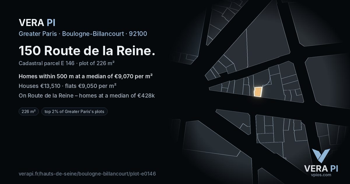 150 Route de la Reine, Boulogne-Billancourt at night – the plot lit, the parcels around coloured by the prices near them