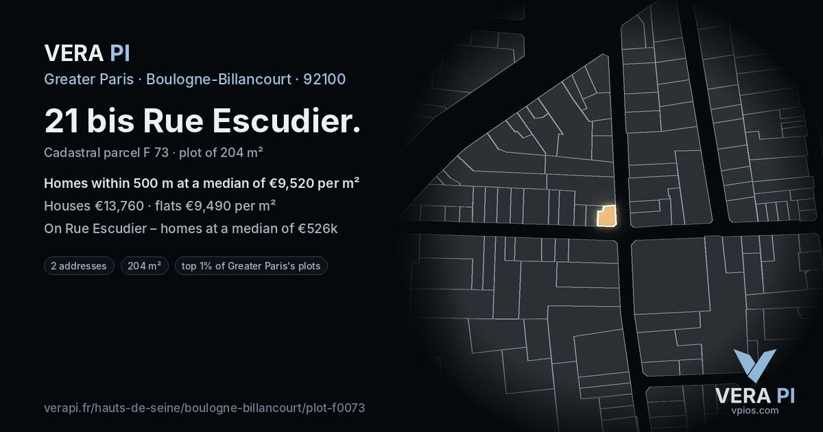 21 bis Rue Escudier, Boulogne-Billancourt at night – the plot lit, the parcels around coloured by the prices near them