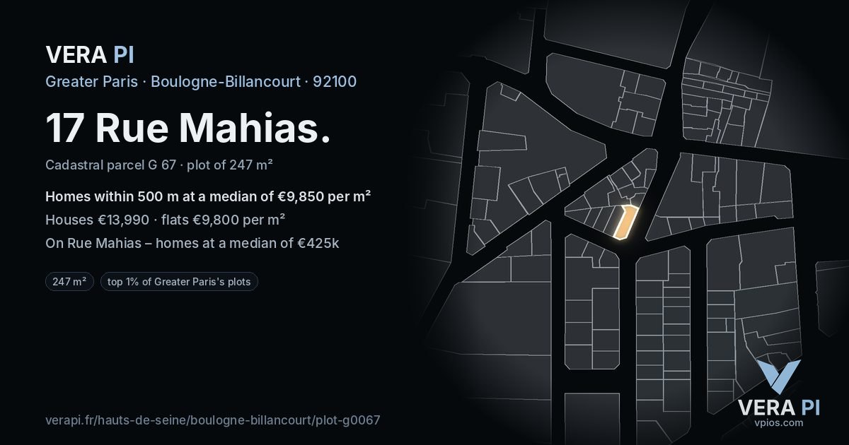 17 Rue Mahias, Boulogne-Billancourt at night – the plot lit, the parcels around coloured by the prices near them