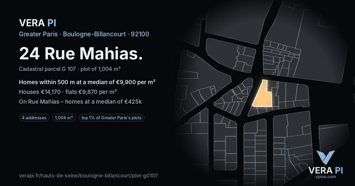 24 Rue Mahias, Boulogne-Billancourt at night – the plot lit, the parcels around coloured by the prices near them