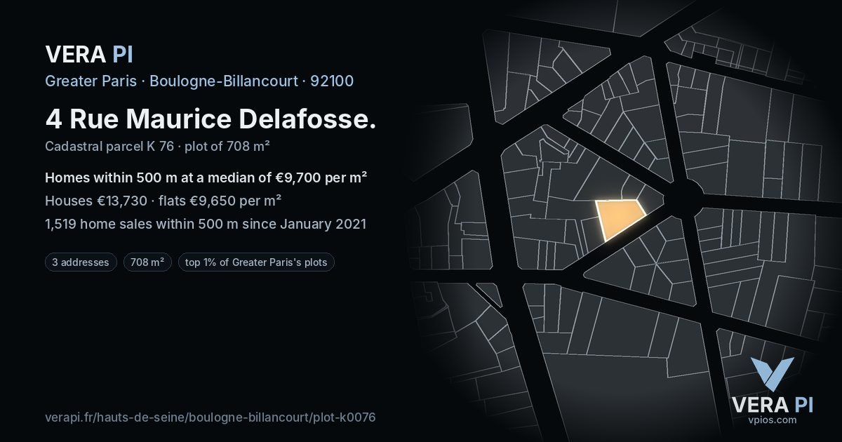 4 Rue Maurice Delafosse, Boulogne-Billancourt at night – the plot lit, the parcels around coloured by the prices near them
