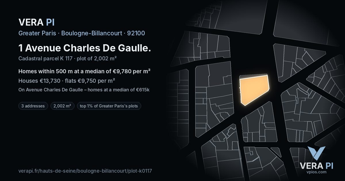1 Avenue Charles De Gaulle, Boulogne-Billancourt at night – the plot lit, the parcels around coloured by the prices near them