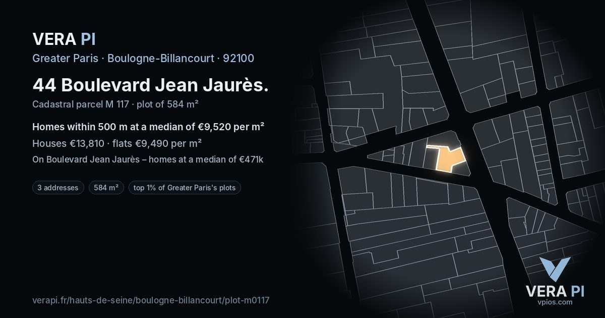 44 Boulevard Jean Jaurès, Boulogne-Billancourt at night – the plot lit, the parcels around coloured by the prices near them