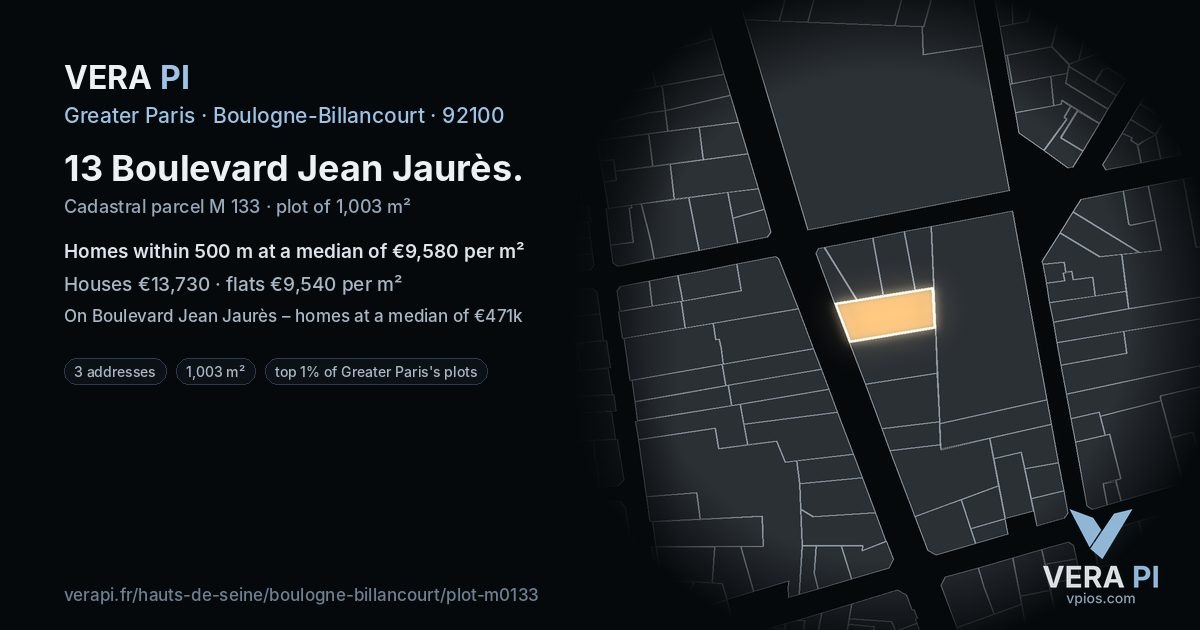 13 Boulevard Jean Jaurès, Boulogne-Billancourt at night – the plot lit, the parcels around coloured by the prices near them