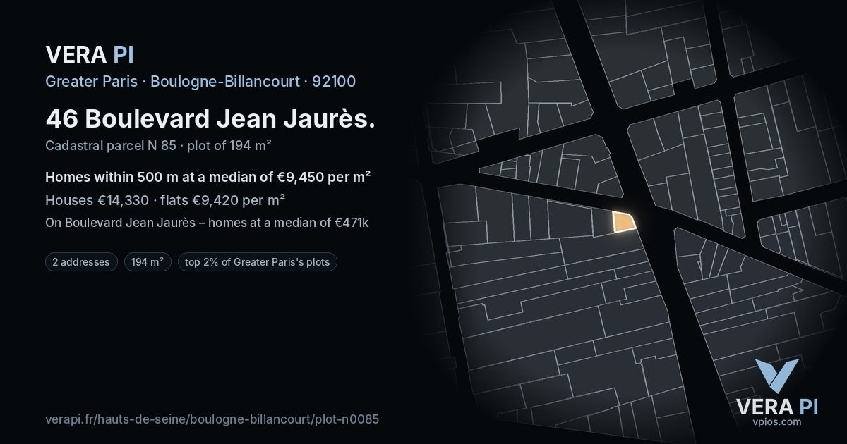 46 Boulevard Jean Jaurès, Boulogne-Billancourt at night – the plot lit, the parcels around coloured by the prices near them
