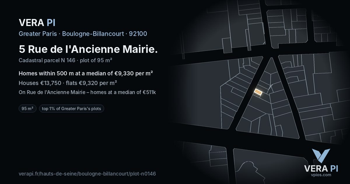 5 Rue de l'Ancienne Mairie, Boulogne-Billancourt at night – the plot lit, the parcels around coloured by the prices near them