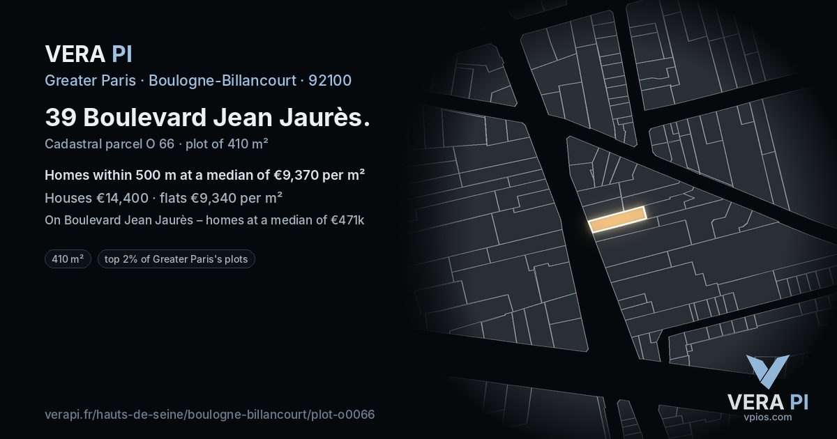 39 Boulevard Jean Jaurès, Boulogne-Billancourt at night – the plot lit, the parcels around coloured by the prices near them