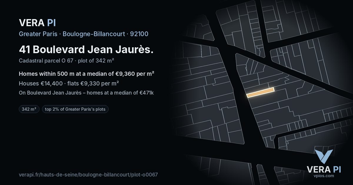 41 Boulevard Jean Jaurès, Boulogne-Billancourt at night – the plot lit, the parcels around coloured by the prices near them