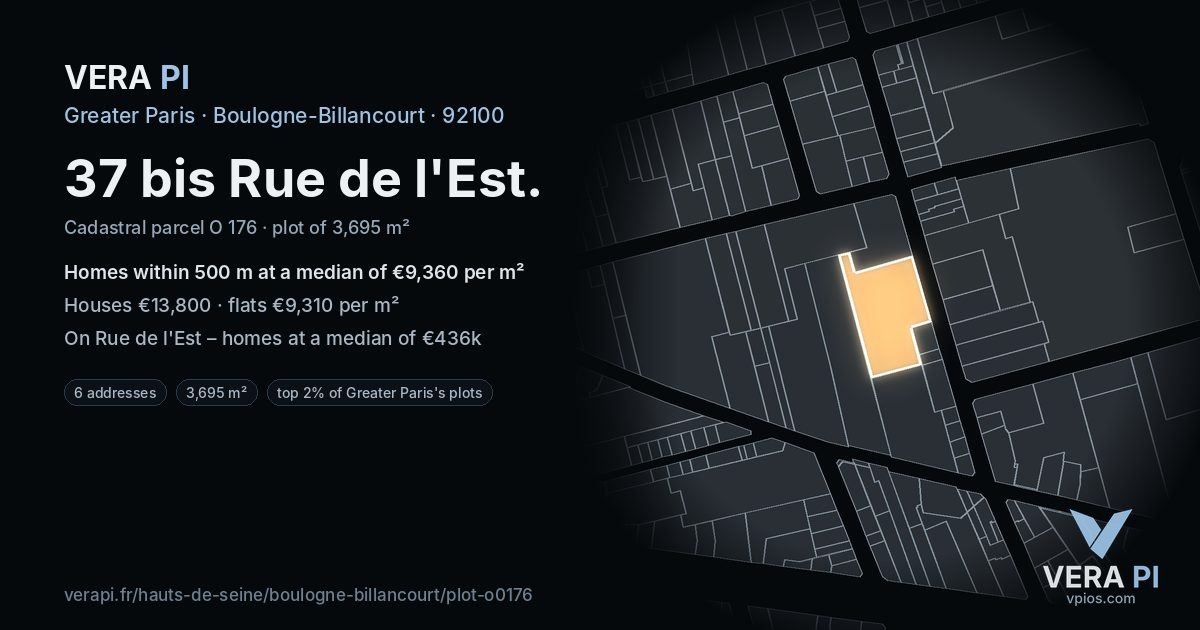 37 bis Rue de l'Est, Boulogne-Billancourt at night – the plot lit, the parcels around coloured by the prices near them