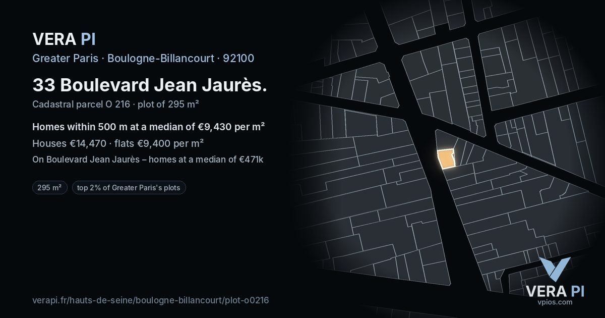 33 Boulevard Jean Jaurès, Boulogne-Billancourt at night – the plot lit, the parcels around coloured by the prices near them