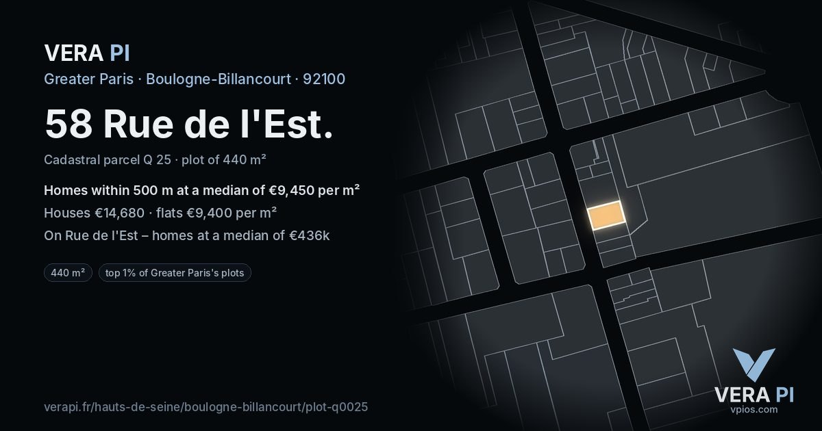 58 Rue de l'Est, Boulogne-Billancourt at night – the plot lit, the parcels around coloured by the prices near them