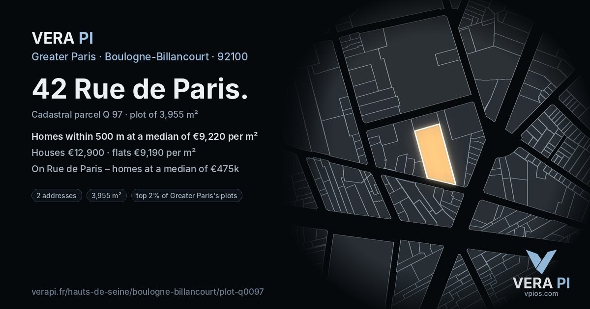 42 Rue de Paris, Boulogne-Billancourt at night – the plot lit, the parcels around coloured by the prices near them
