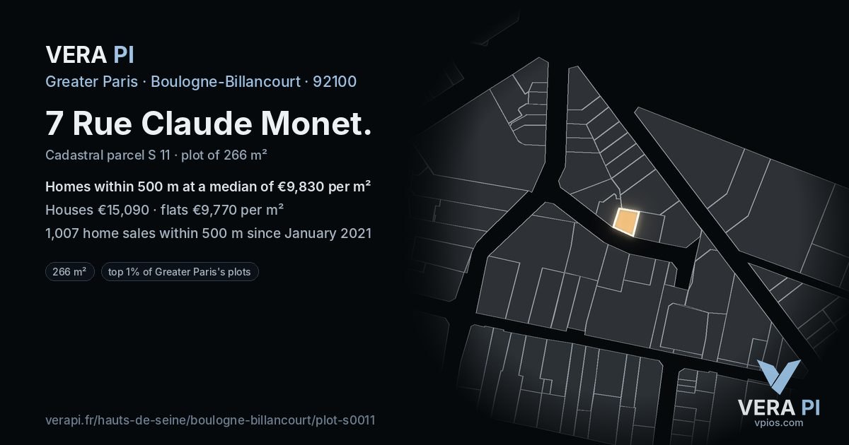7 Rue Claude Monet, Boulogne-Billancourt at night – the plot lit, the parcels around coloured by the prices near them